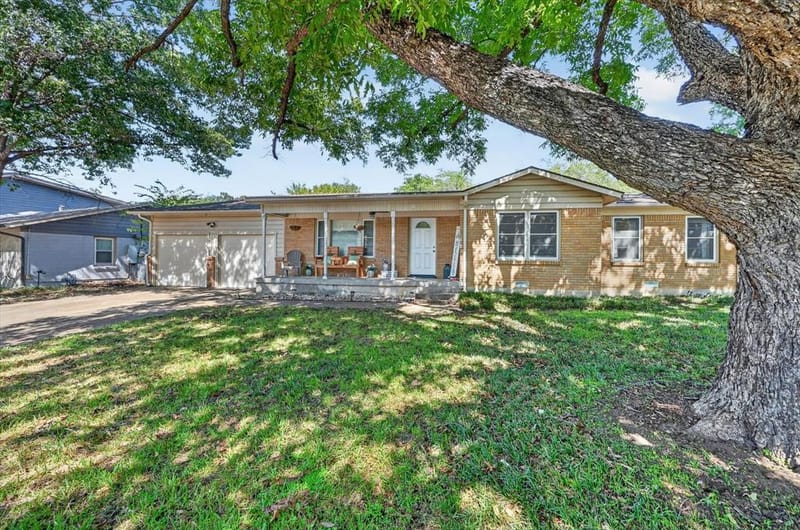 15 Page Street, Hurst TX 76053 - Photo 29