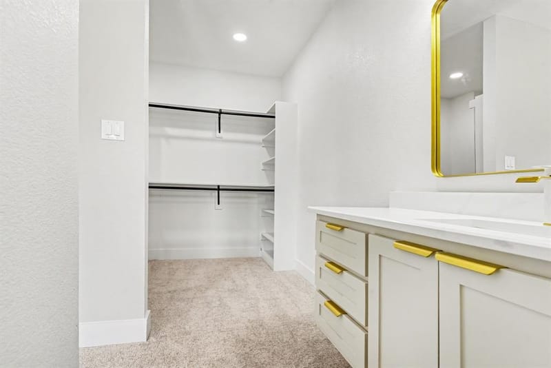 2323 Wilhurt Avenue, Dallas TX 75216 - Photo 23