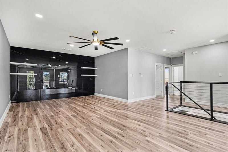2323 Wilhurt Avenue, Dallas TX 75216 - Photo 17