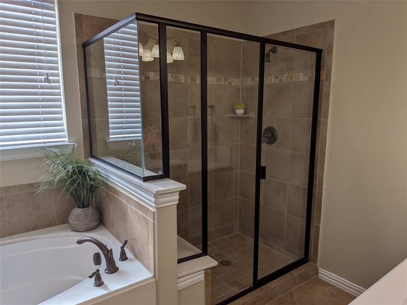 408 Valley Ridge Drive, Red Oak TX 75154 - Photo 23