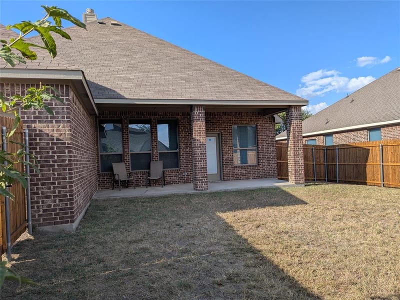 408 Valley Ridge Drive, Red Oak TX 75154 - Photo 30