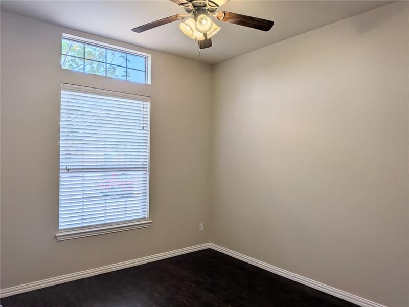 408 Valley Ridge Drive, Red Oak TX 75154 - Photo 18