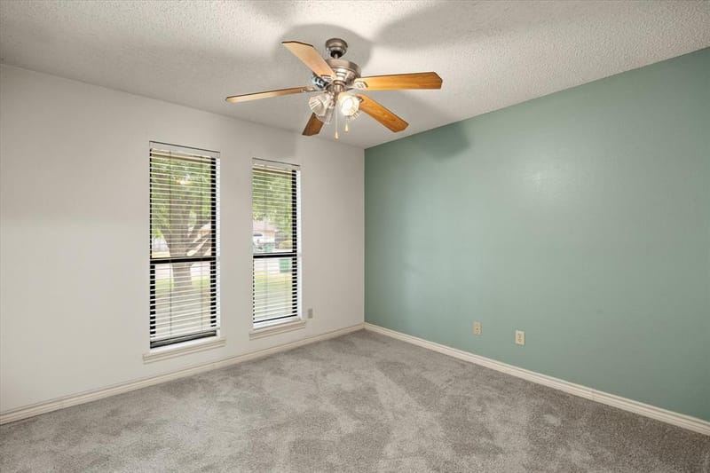 1812 N Cypress Avenue, Stephenville TX 76401 - Photo 11