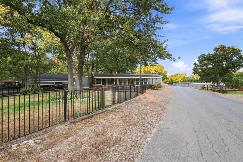 82 Outdrive Circle, Pottsboro TX 75076 - Photo 33