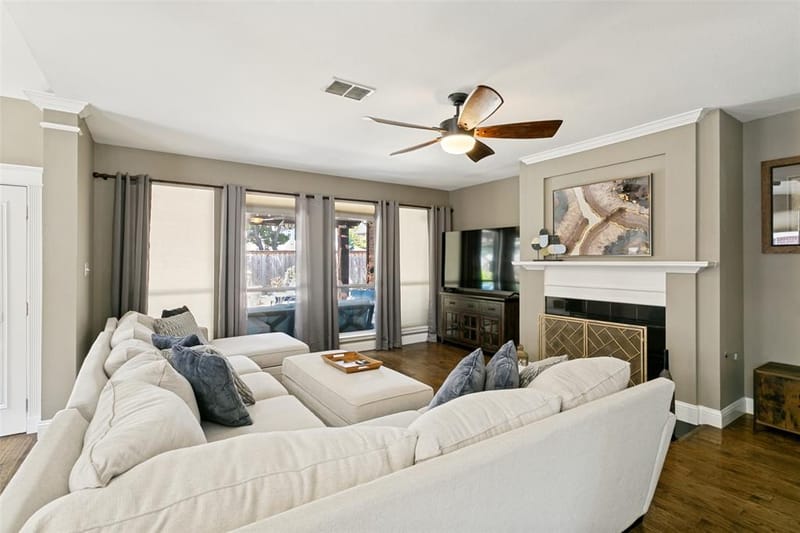 1628 Highland Oaks Drive, Keller TX 76248 - Photo 5