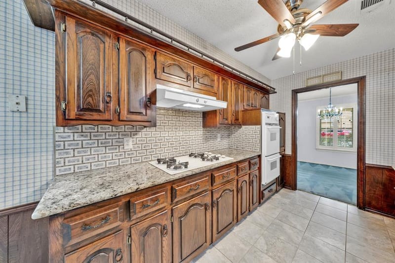 1606 Clear Point Drive, Garland TX 75041 - Photo 17