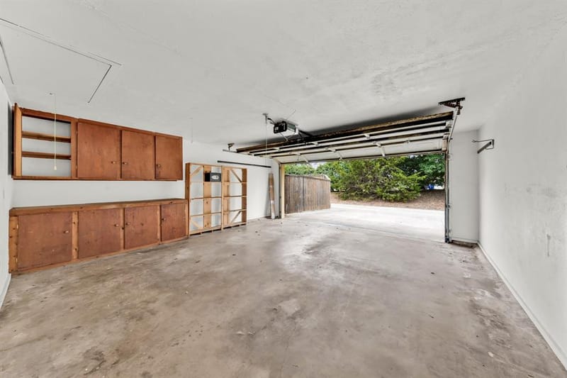 1606 Clear Point Drive, Garland TX 75041 - Photo 33