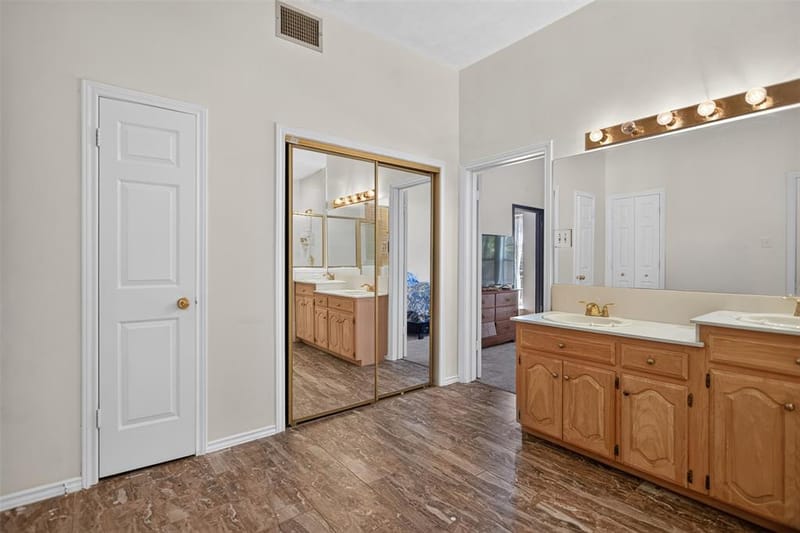 9117 Lakepointe Avenue, Rowlett TX 75088 - Photo 13