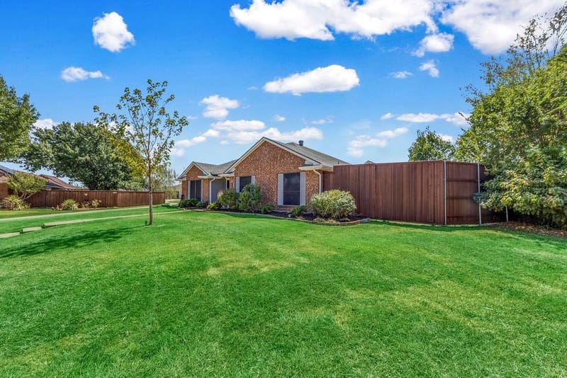 4807 Alberta Circle, Sachse TX 75048 - Photo 2