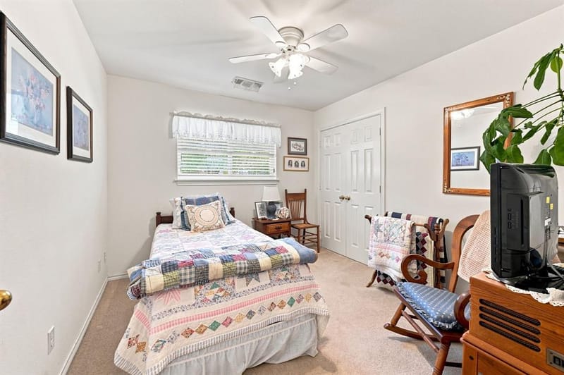706 Georgetown Road, Ovilla TX 75154 - Photo 17