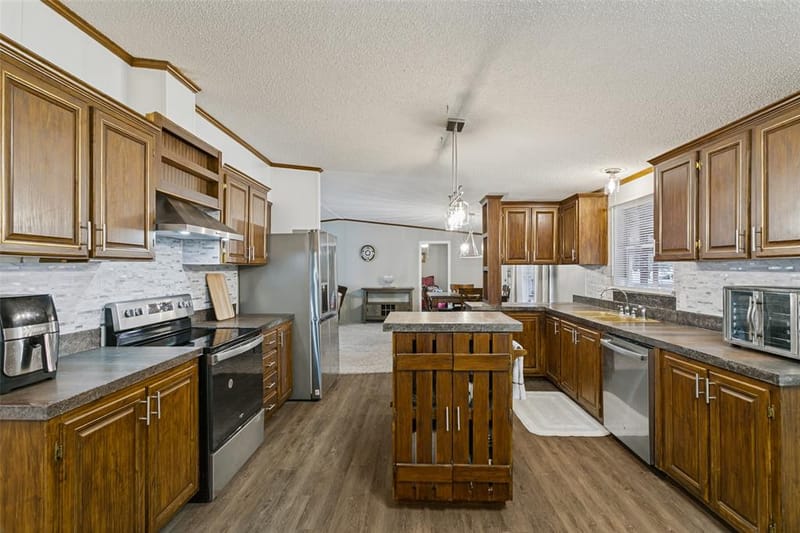 6013 Idaho Trail, Granbury TX 76048 - Photo 12