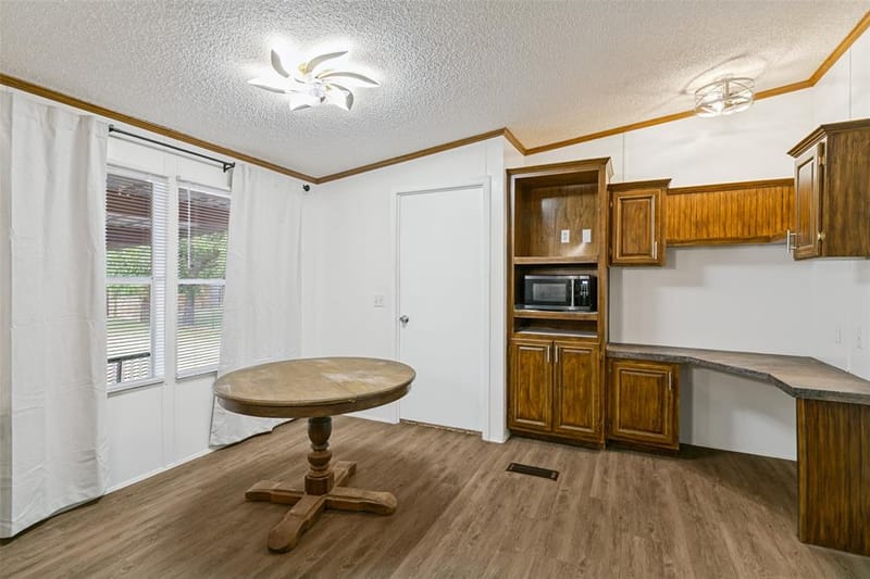 6013 Idaho Trail, Granbury TX 76048 - Photo 15