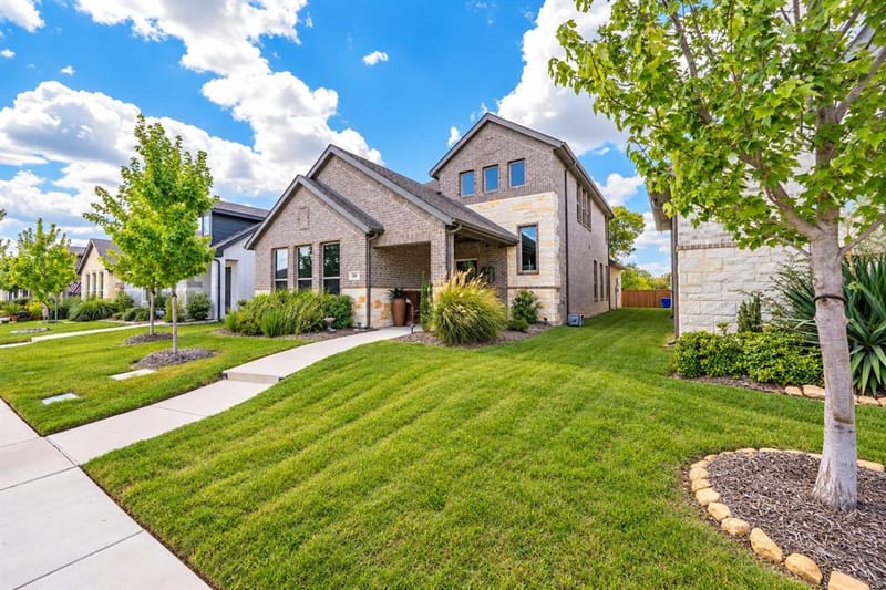 201 Foreman Drive, Midlothian TX 76065