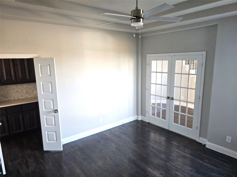 11925 Serval Street, Godley TX 76044 - Photo 8