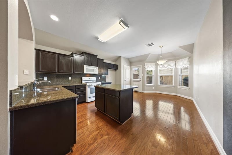 2904 Midstream Drive, Wylie TX 75098 - Photo 10