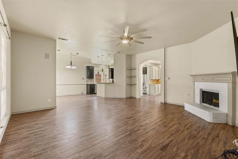 2212 Creek Crossing Drive, Corinth TX 76210 - Photo 4