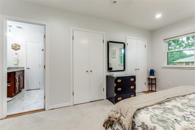 6221 Berryhill Street, Dallas TX 75231 - Photo 20
