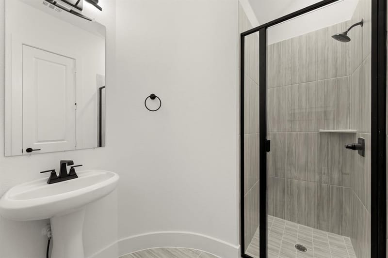5016 Legacy Grove Drive, McKinney TX 75071 - Photo 5