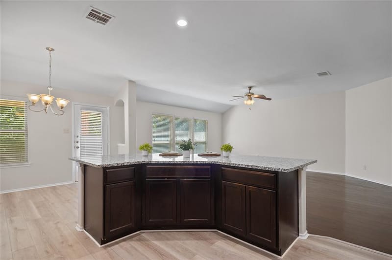 805 Hazels Way, Anna TX 75409