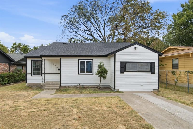 1244 E Mulkey Street, Fort Worth TX 76104