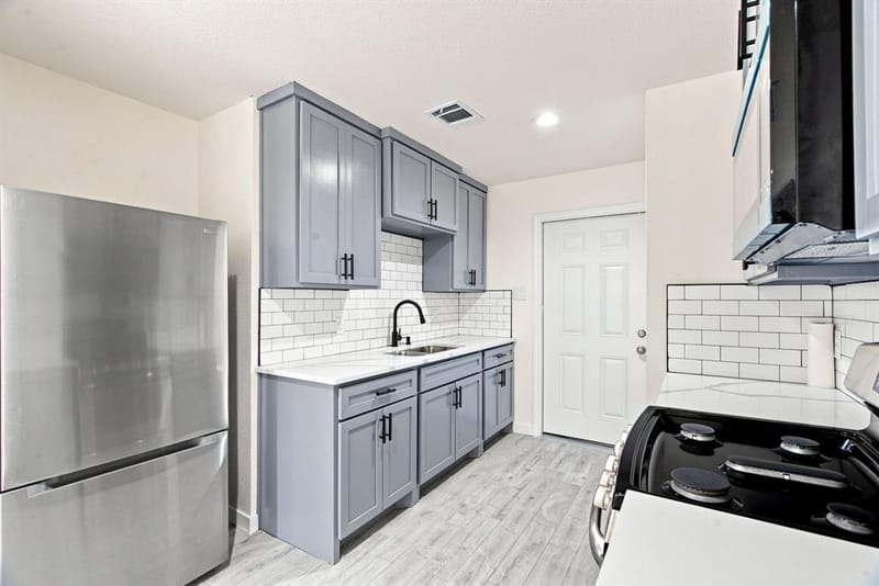 1244 E Mulkey Street, Fort Worth TX 76104 - Photo 10