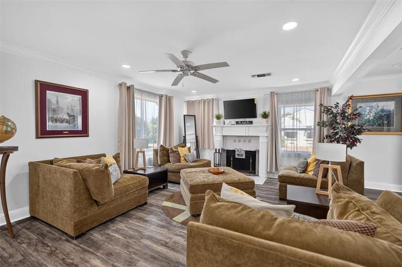 2122 Berwick Avenue, Dallas TX 75203 - Photo 2