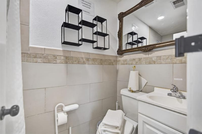 2122 Berwick Avenue, Dallas TX 75203 - Photo 18
