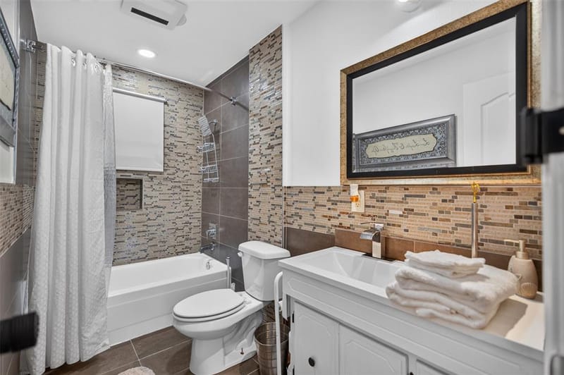 2122 Berwick Avenue, Dallas TX 75203 - Photo 29