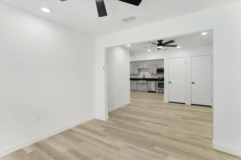 2149 Willow Place # B, Carrollton TX 75006 - Photo 13