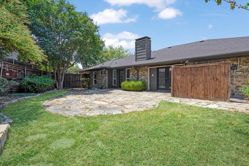 2149 Willow Place # B, Carrollton TX 75006 - Photo 22