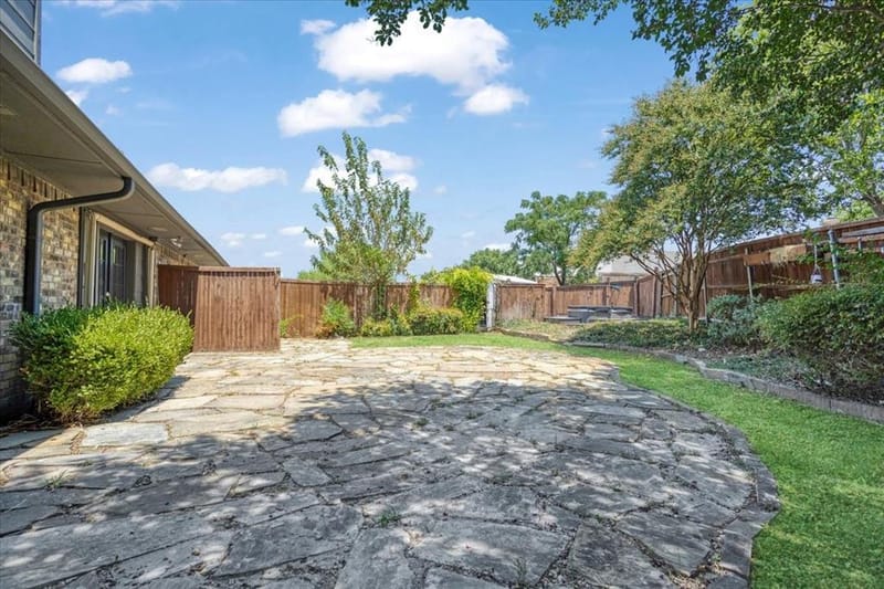 2149 Willow Place # B, Carrollton TX 75006 - Photo 20
