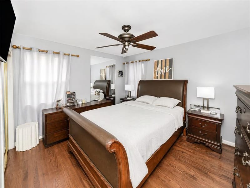 1714 Meadowbrook Lane, Irving TX 75061 - Photo 7