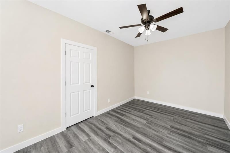 1714 Meadowbrook Lane, Irving TX 75061 - Photo 30