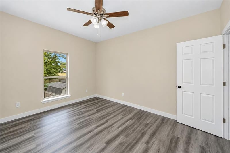 1714 Meadowbrook Lane, Irving TX 75061 - Photo 37