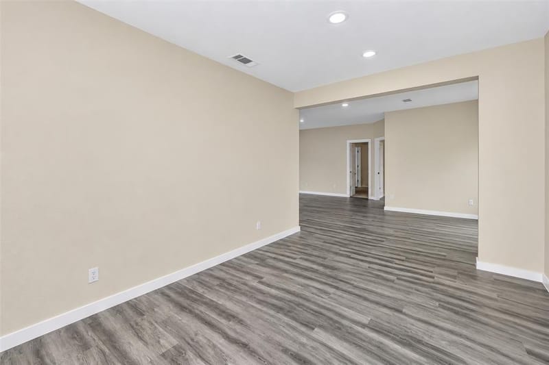 1714 Meadowbrook Lane, Irving TX 75061 - Photo 31