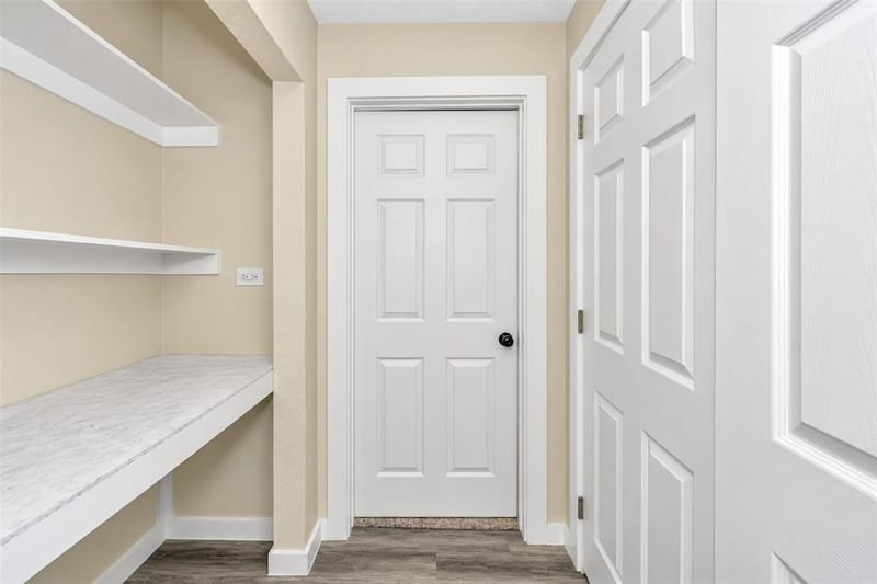 1714 Meadowbrook Lane, Irving TX 75061 - Photo 21