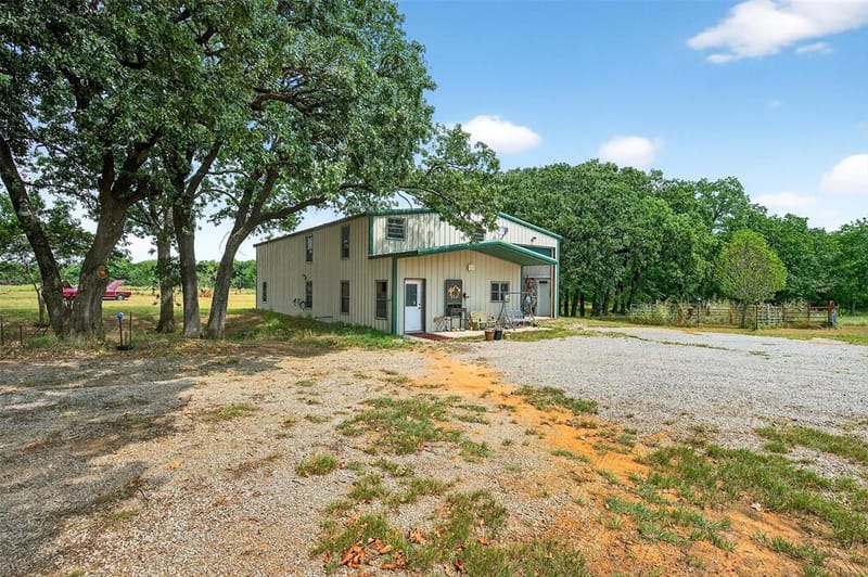 1200 County Road 1215, Savoy TX 75479 - Photo 17