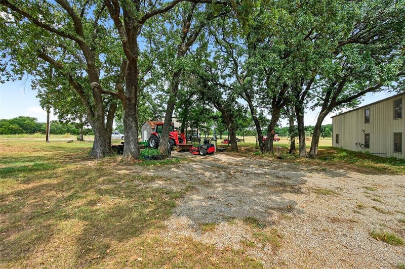1200 County Road 1215, Savoy TX 75479 - Photo 16