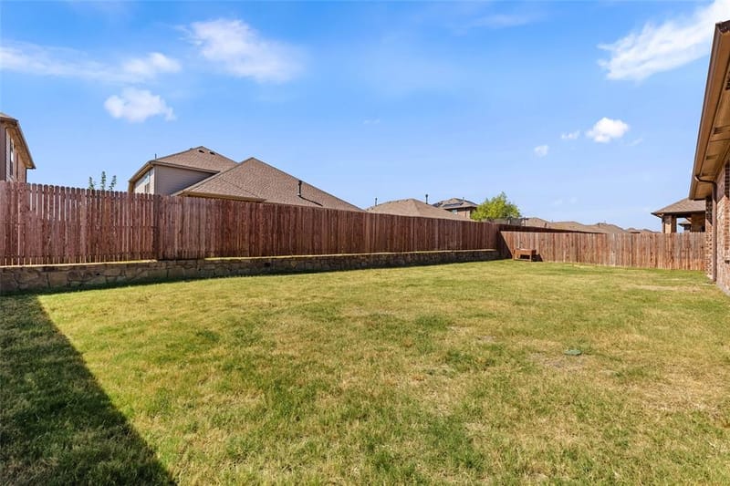 629 Dunster Lane, Saginaw TX 76131 - Photo 27