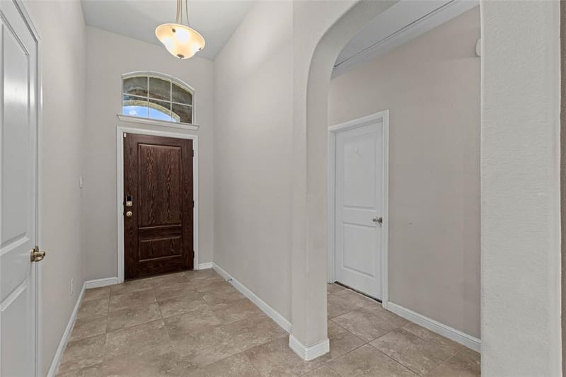 629 Dunster Lane, Saginaw TX 76131 - Photo 3