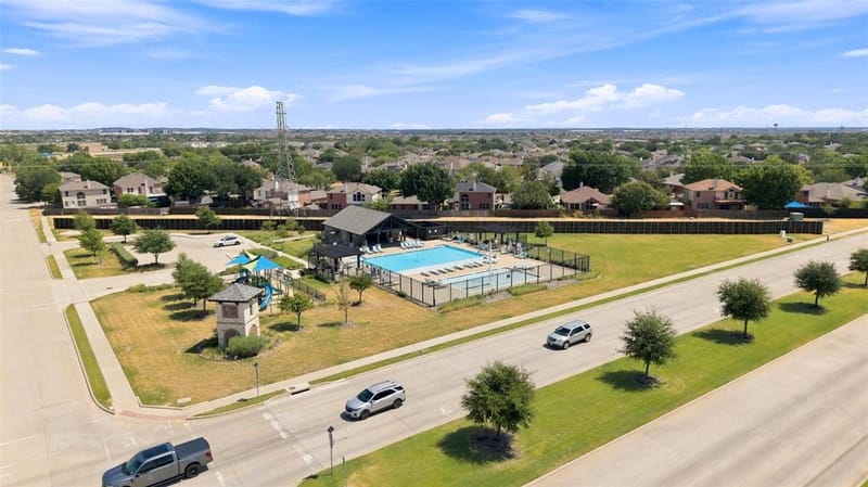 629 Dunster Lane, Saginaw TX 76131 - Photo 28