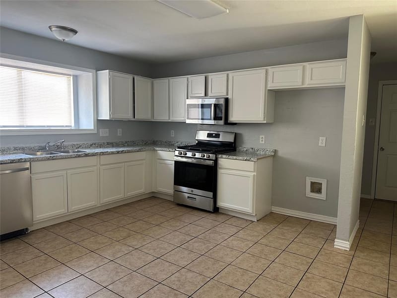 2217 Crestview Lane, Rowlett TX 75088 - Photo 14