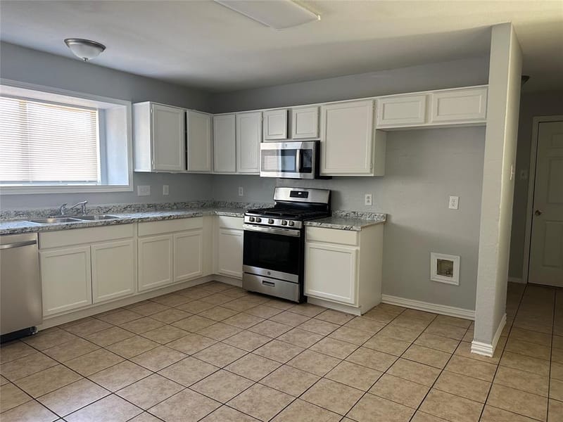 2217 Crestview Lane, Rowlett TX 75088 - Photo 11