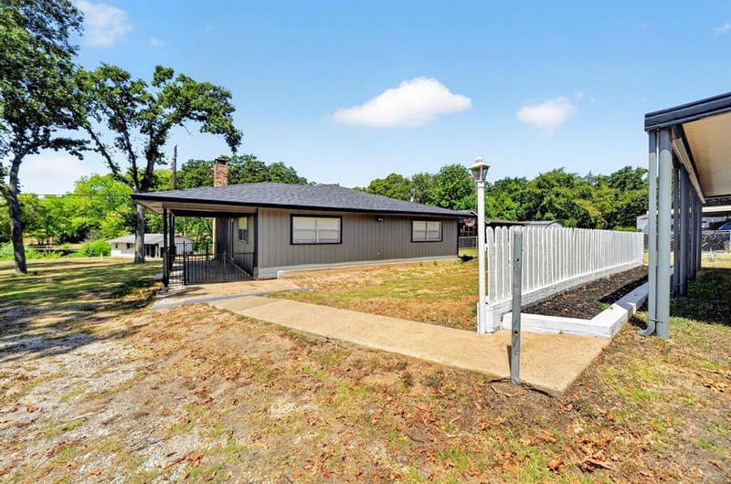 9458 Lakeland Loop, Quinlan TX 75474