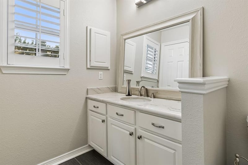 4404 Briar Hollow Drive, Plano TX 75093 - Photo 23