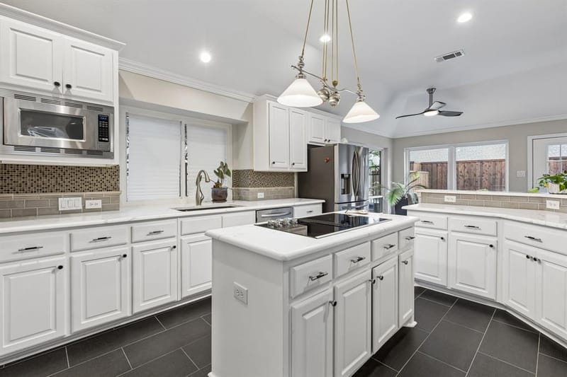 4404 Briar Hollow Drive, Plano TX 75093 - Photo 22