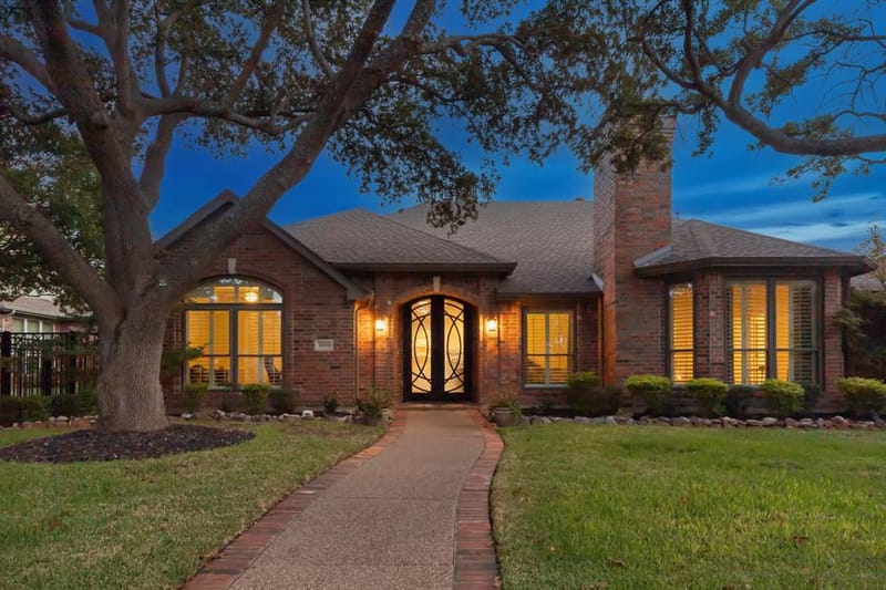 4404 Briar Hollow Drive, Plano TX 75093