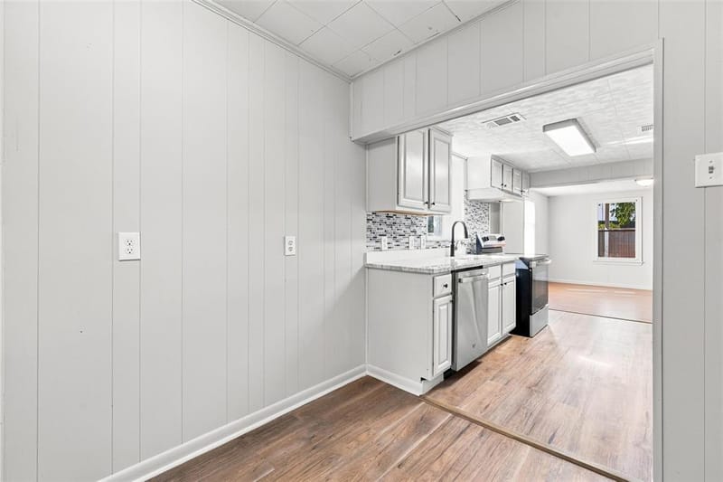 3216 Pewitt Drive, Waco TX 76706 - Photo 6