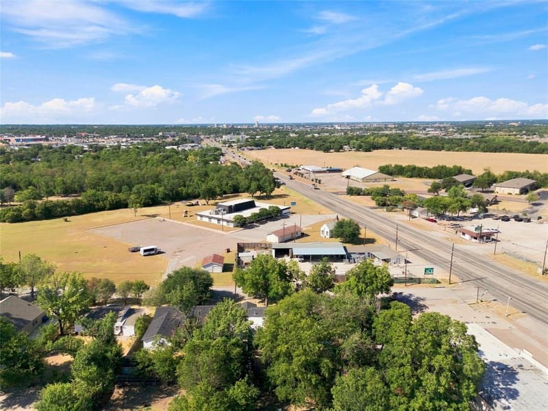 3216 Pewitt Drive, Waco TX 76706 - Photo 17