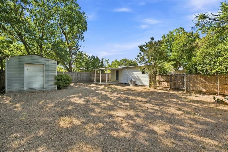 3216 Pewitt Drive, Waco TX 76706 - Photo 16
